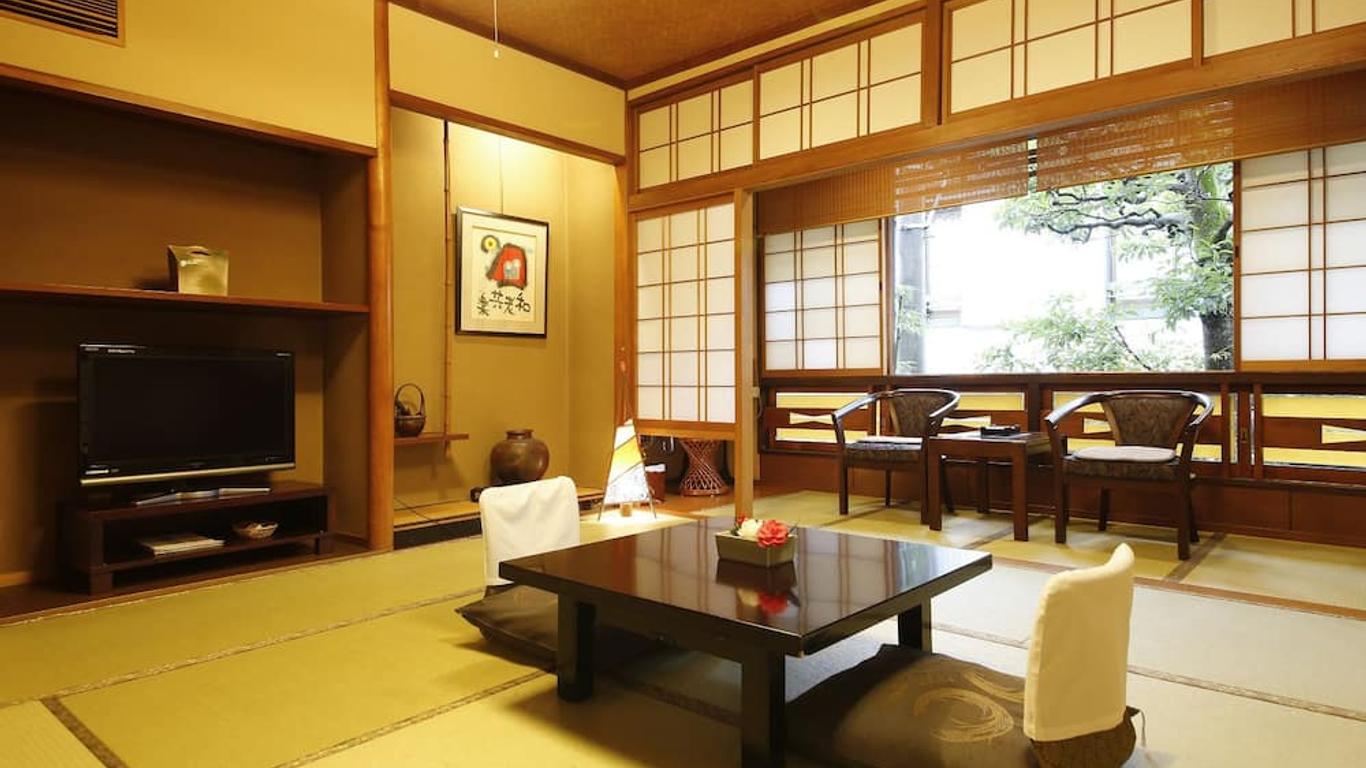 ぎゃらりーの宿 つばきの旅館