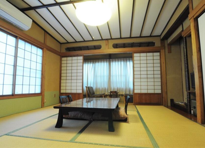 ダイニングルーム 写真