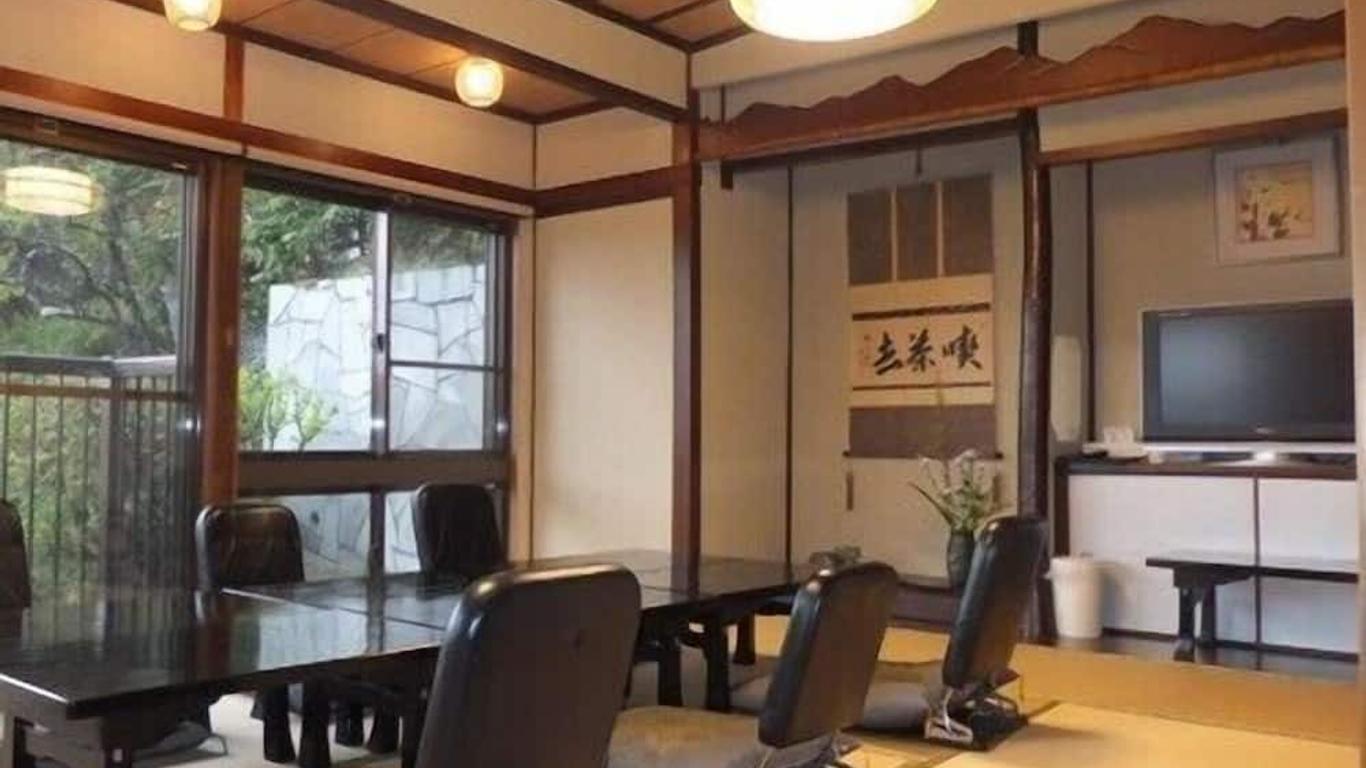 料理旅館 植東