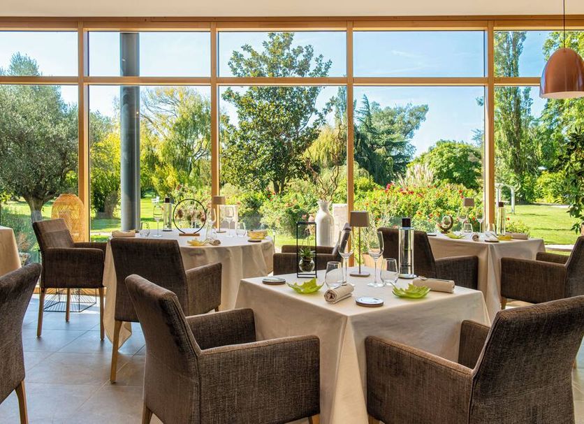 レストラン 写真