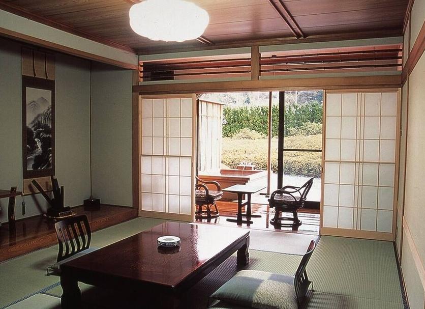 ダイニングルーム 写真