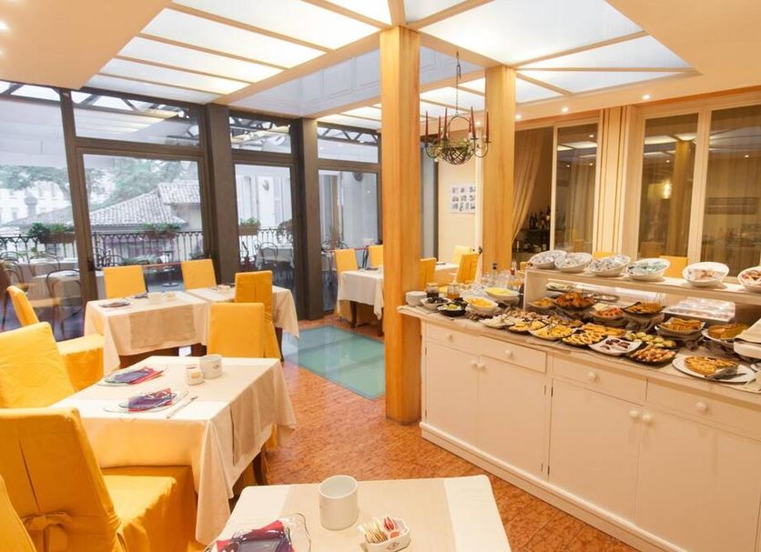 レストラン 写真