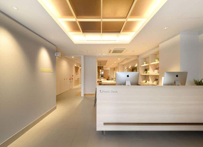 フロントデスク 写真