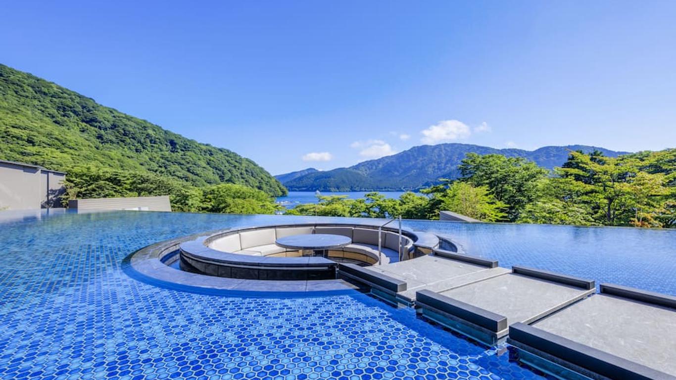 箱根・芦ノ湖 はなをり