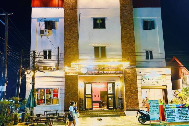 ヴァンヴィエン ロック バックパッカー ホステル