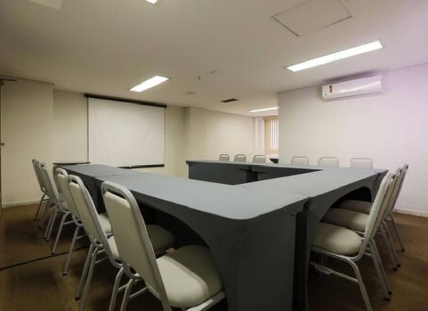 コンファレンスルーム 写真