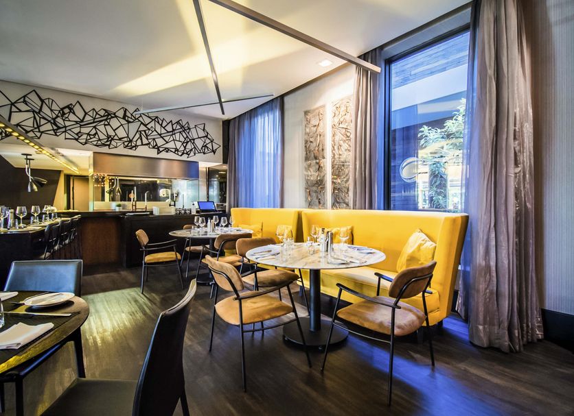 レストラン 写真