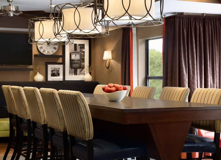 ダイニングルーム 写真