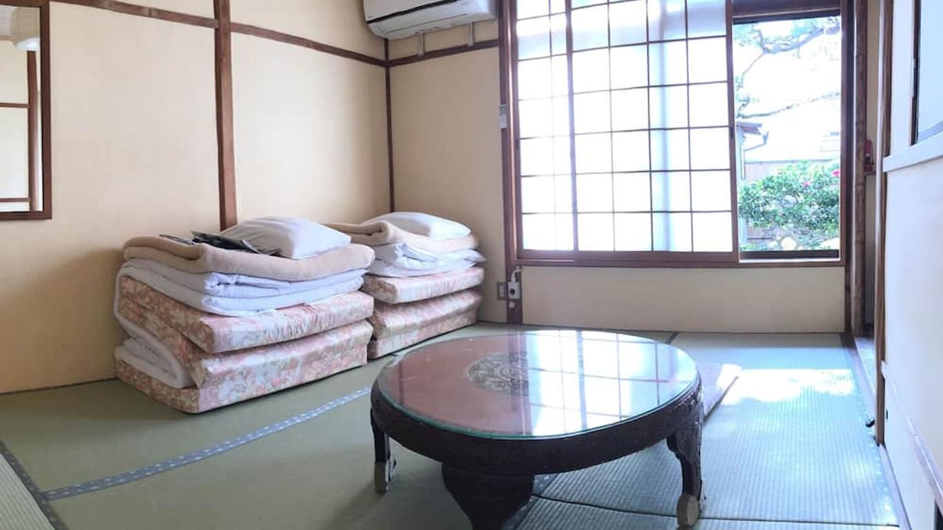 洛頂旅館