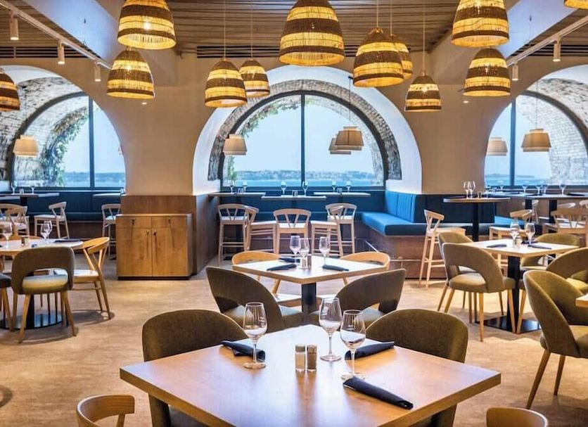 レストラン 写真