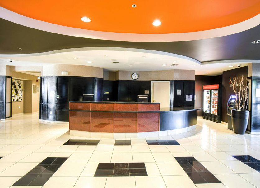 フロントデスク 写真