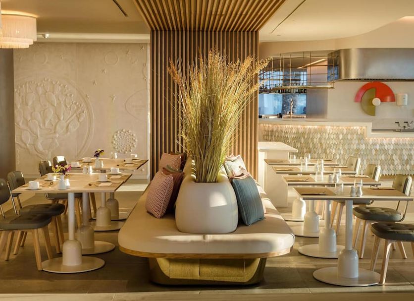 レストラン 写真