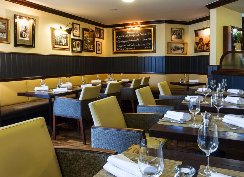 レストラン 写真