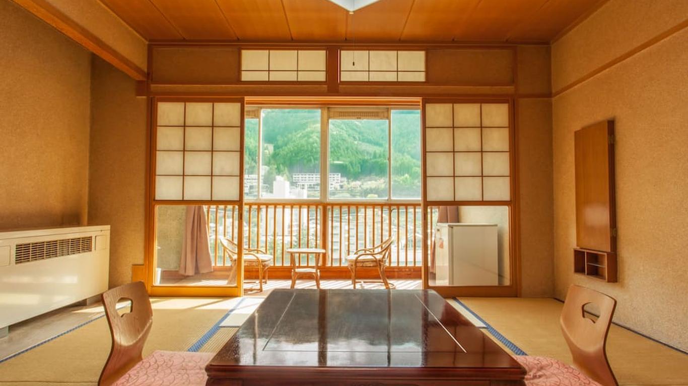 奥田屋 八峰苑