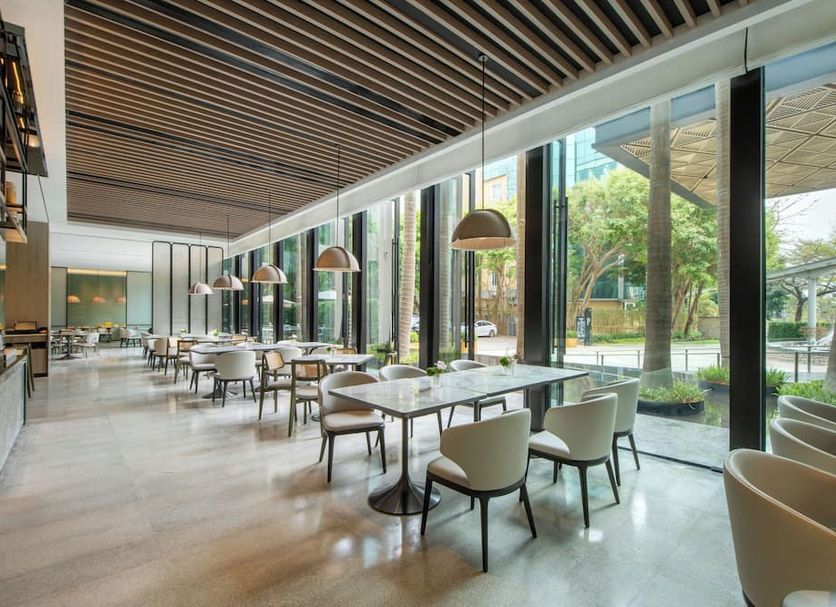 レストラン 写真