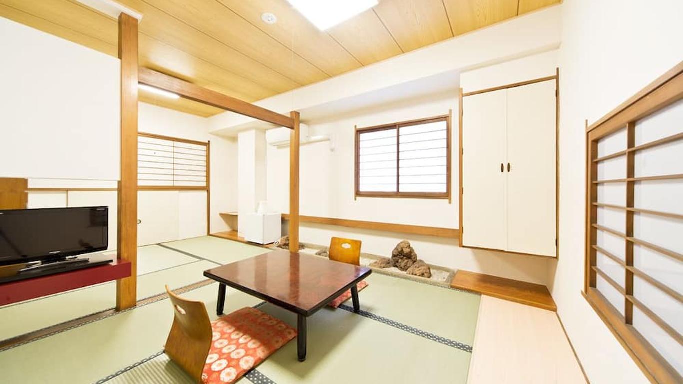 ビジネスホテル山城