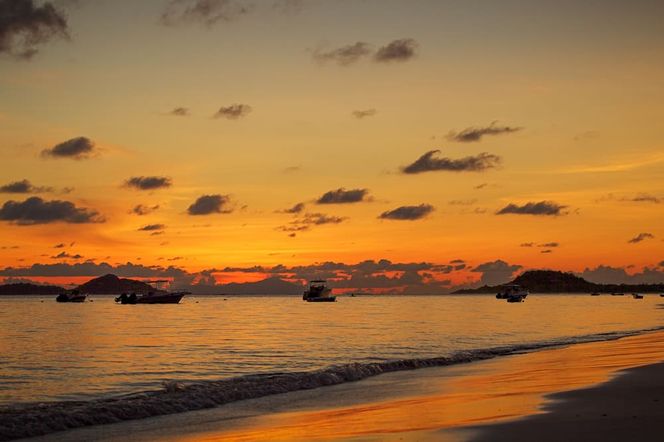 デバタラ ビーチ ホテル