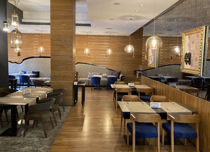 レストラン 写真