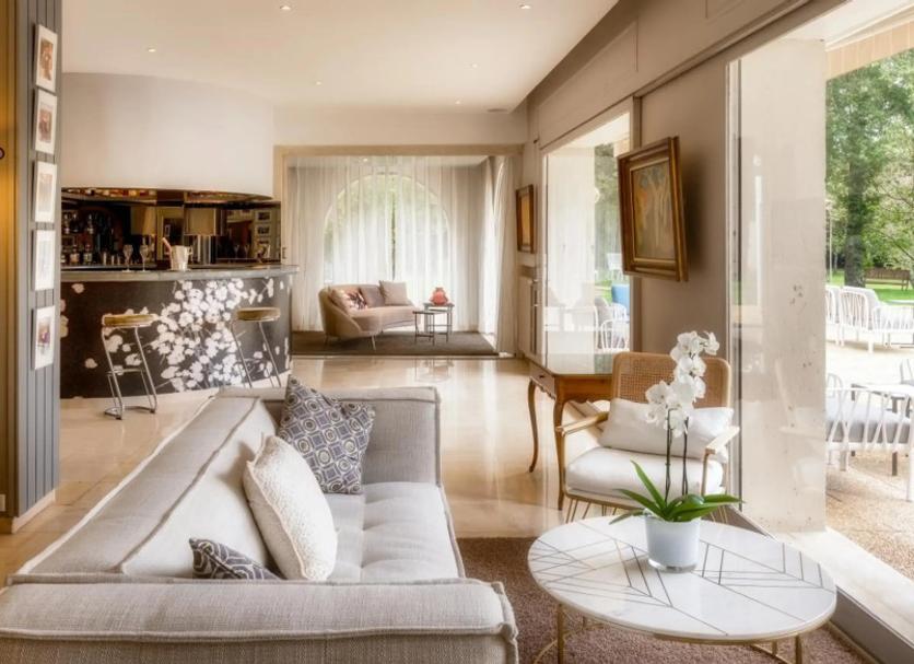 リビングルーム 写真