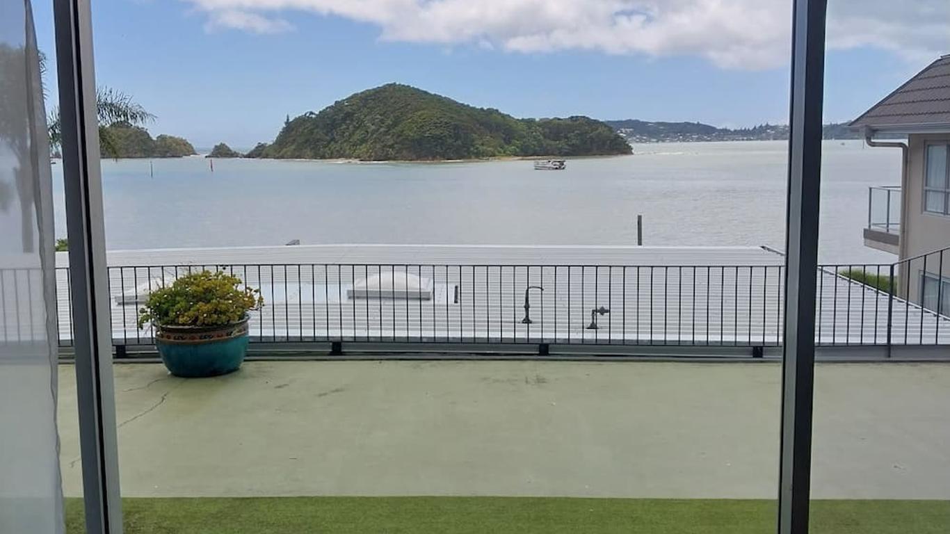 ベイビュー モーテル
