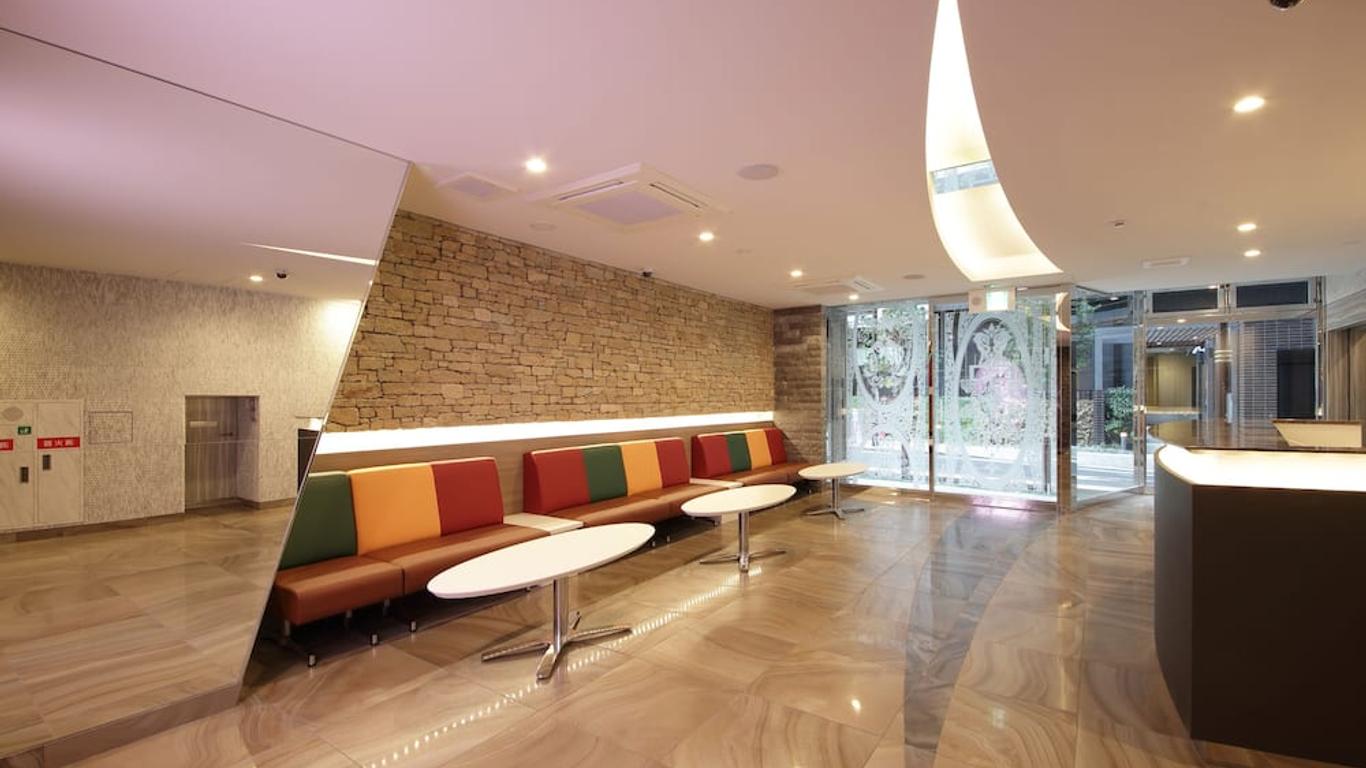 Sarasa Hotel 心斎橋