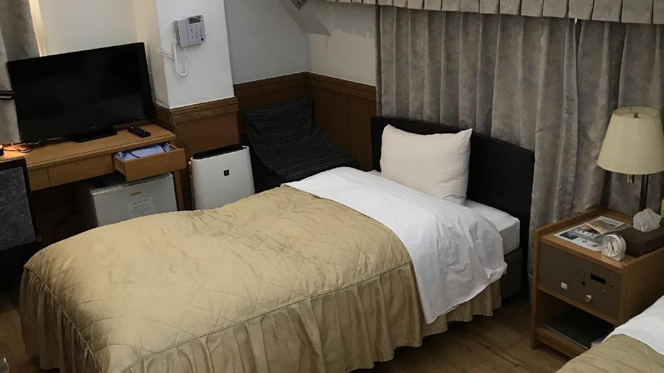 ビジネスホテル クレセント