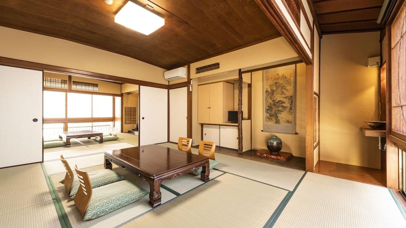 山田屋旅館