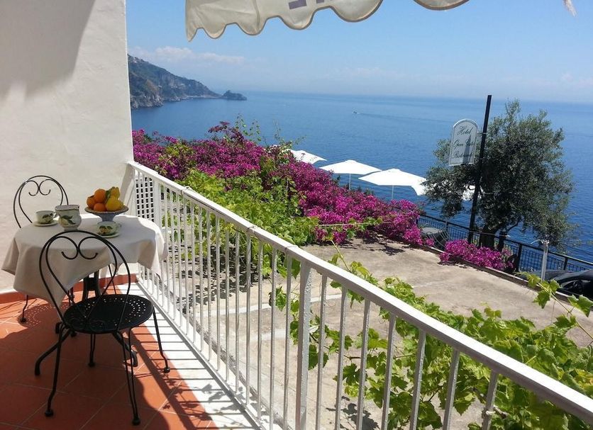 バルコニー 写真