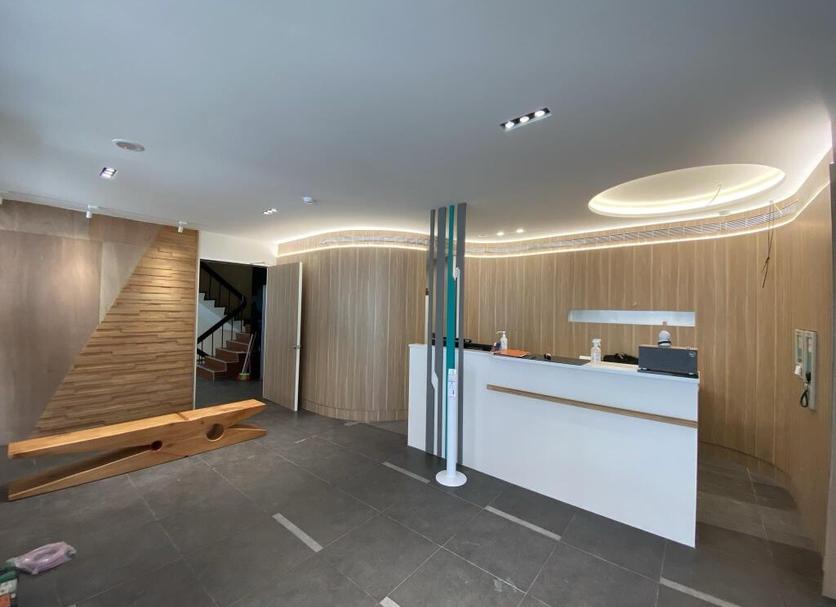 フロントデスク 写真