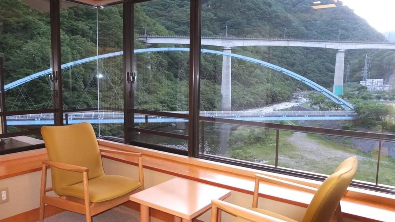 川治温泉 湯けむりの里 柏屋