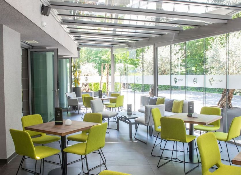 レストラン 写真