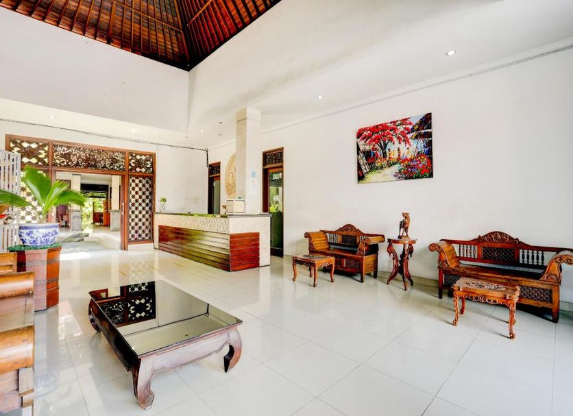 フロントデスク 写真