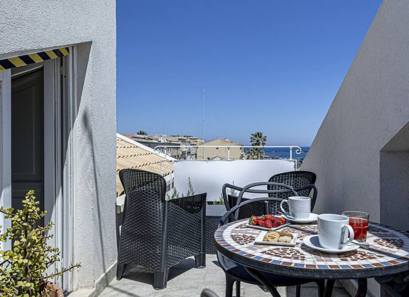 バルコニー 写真