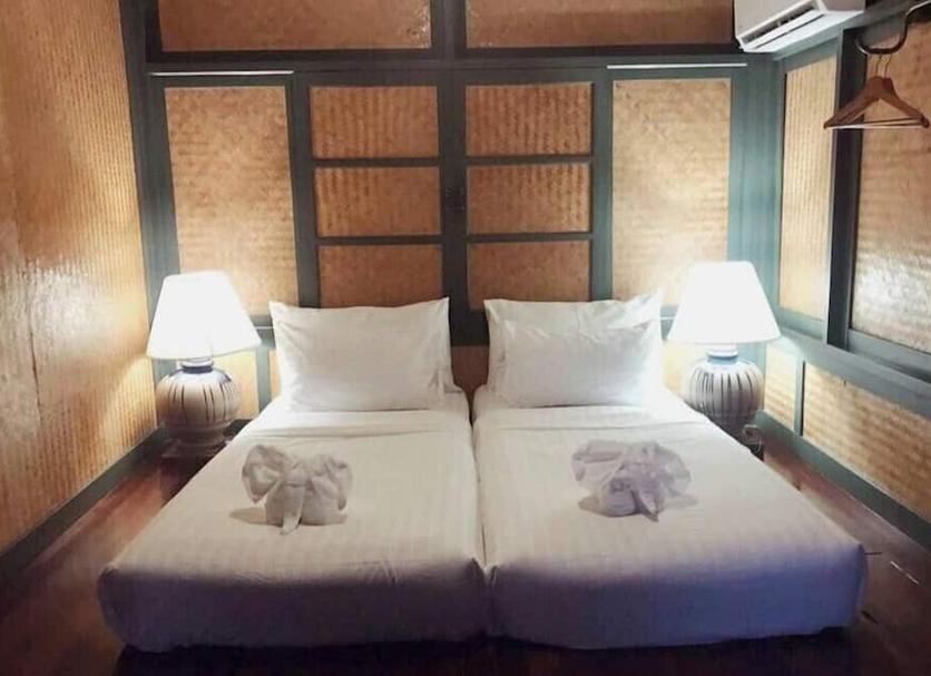 寝室 写真
