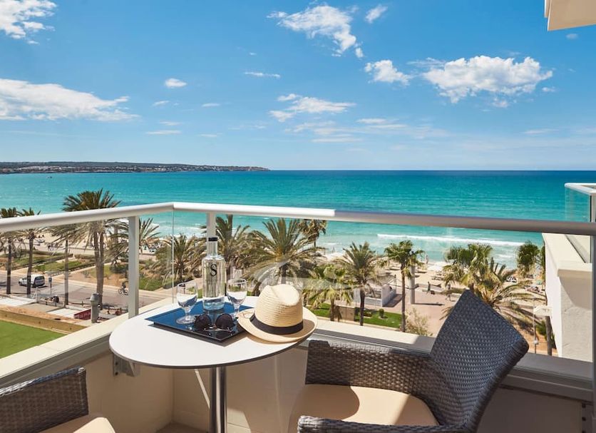 バルコニー 写真