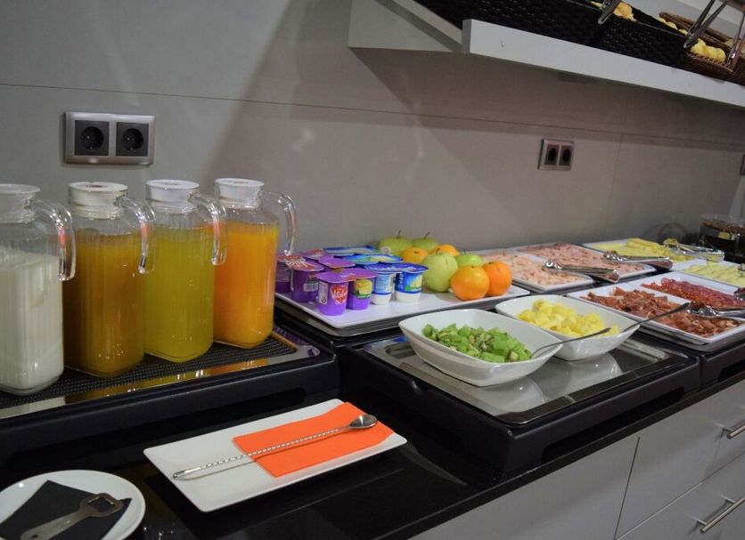 ビュッフェ 写真