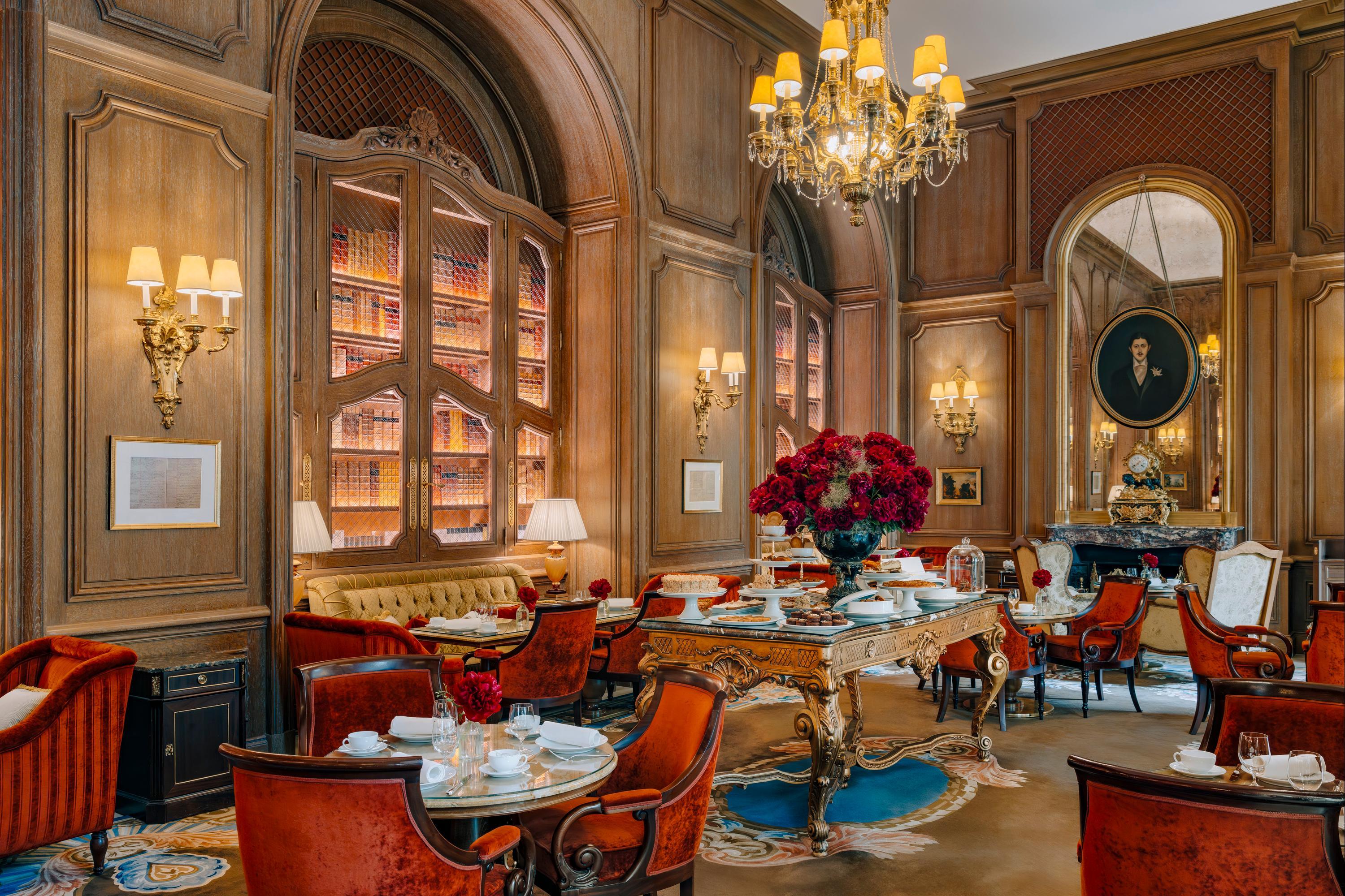 ザ・リッツ・パリ限定 モノポリーRitz Carlton Paris 新品 ザ・リッツ・カルトンパリ限定モノポリーRitz Carlton Paris