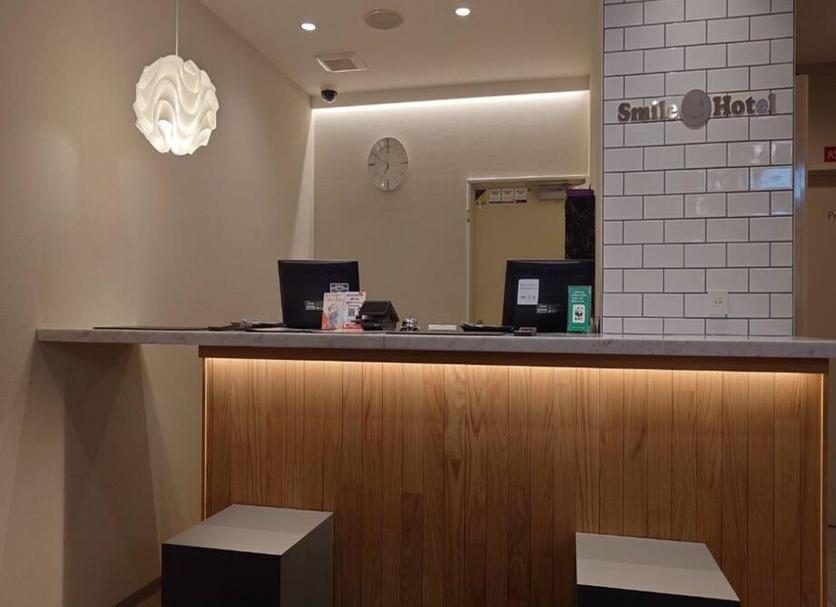 フロントデスク 写真