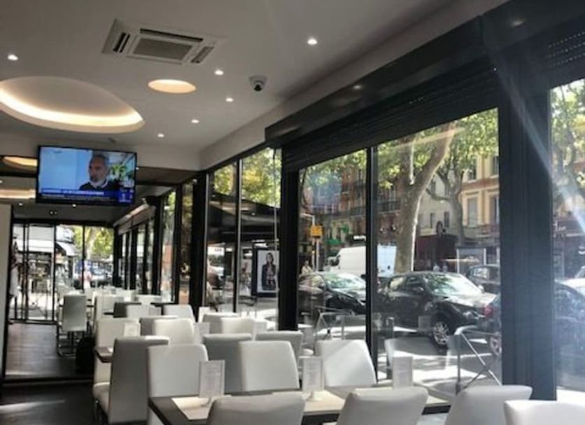 レストラン 写真