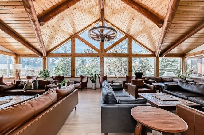 ケンモア ロッキー マウンテン イン