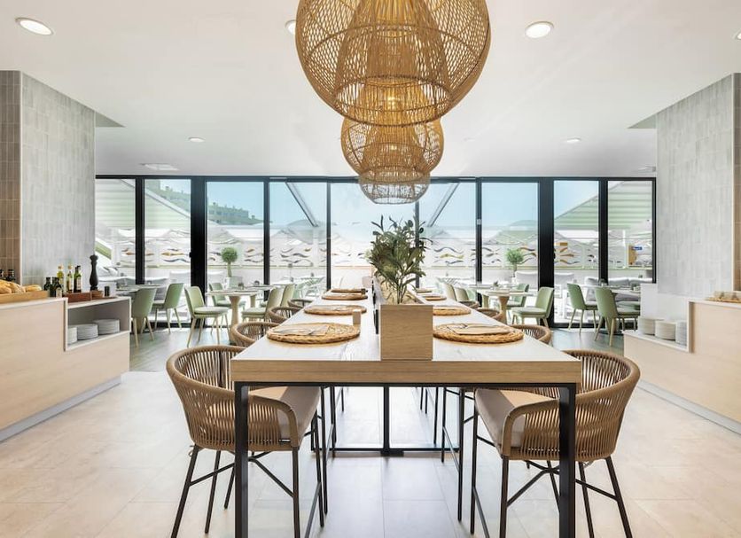 レストラン 写真