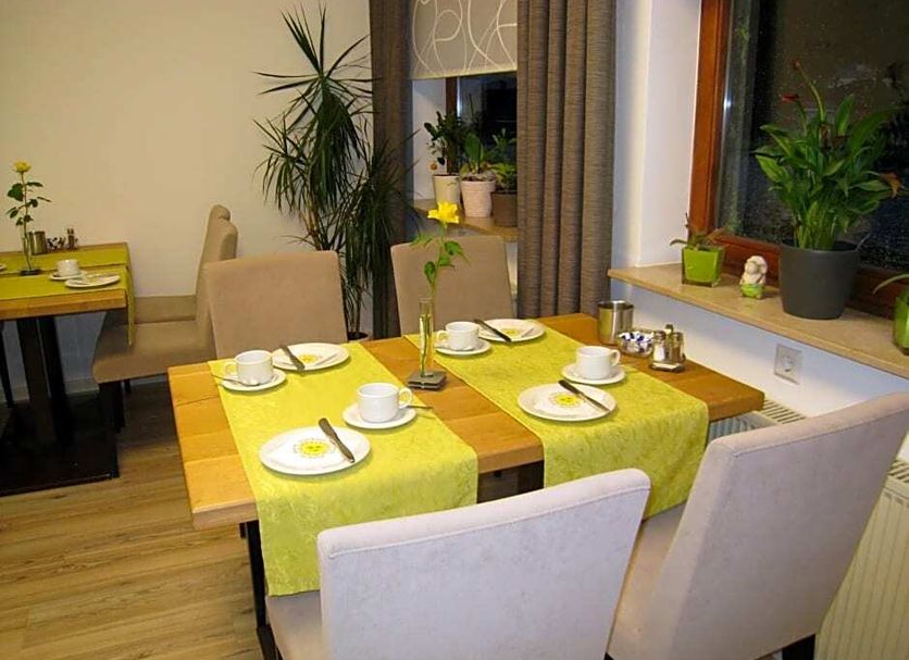 ダイニングルーム 写真