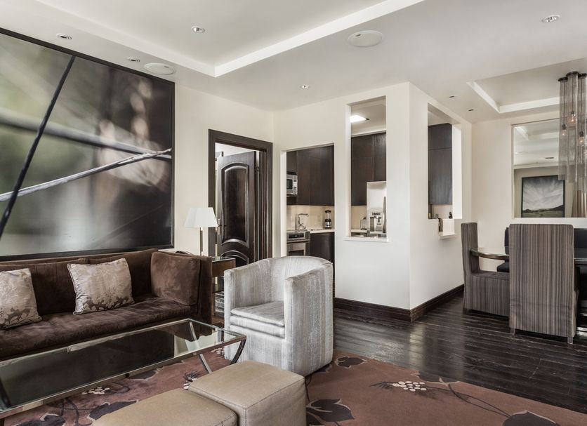 リビングルーム 写真