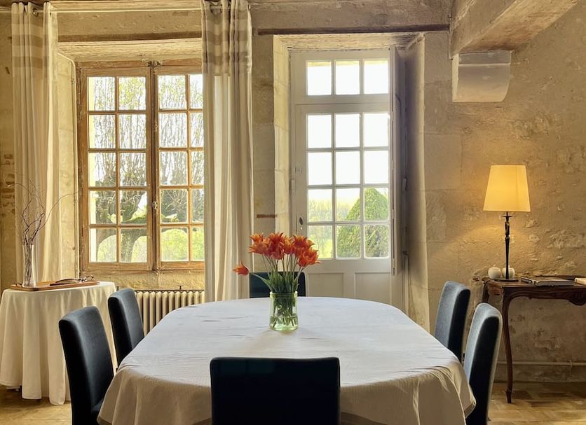 ダイニングルーム 写真