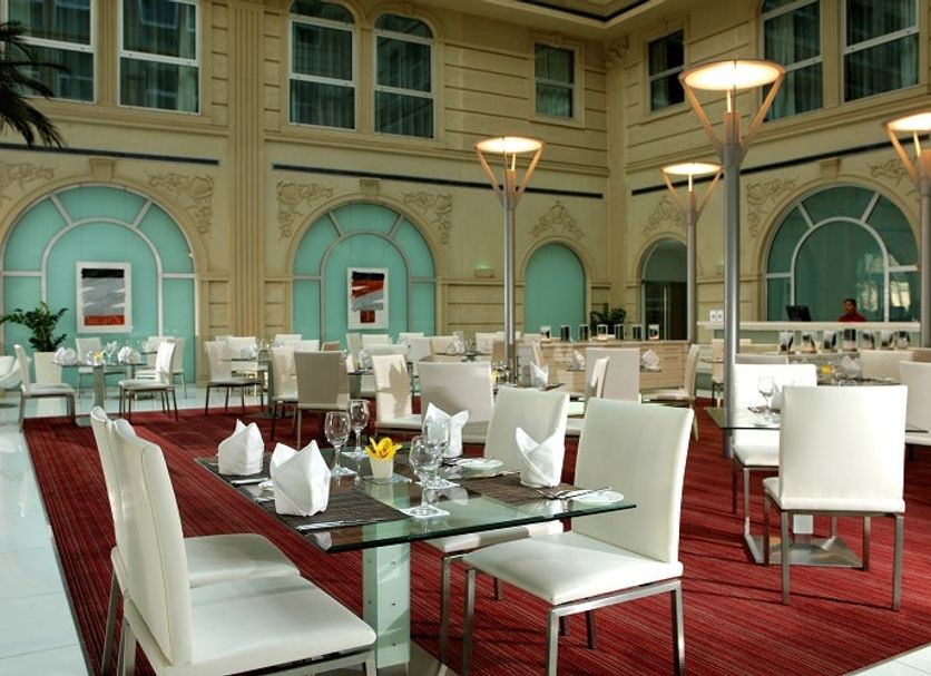 レストラン 写真