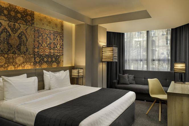 レプブリカ ホテル エレバン