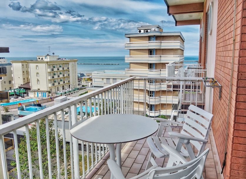 バルコニー 写真