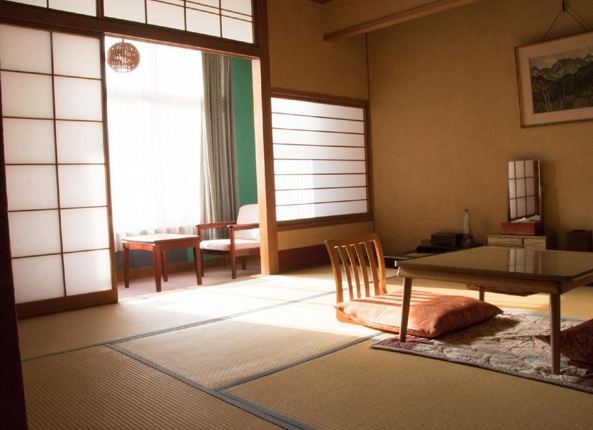 ダイニングルーム 写真