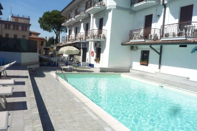 ホテル インターナショナル