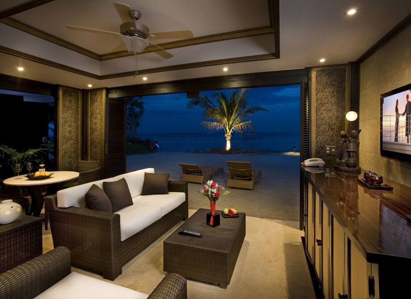 リビングルーム 写真